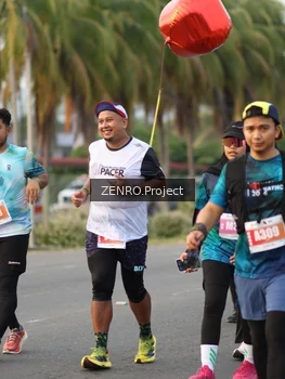 Runner Photo 4933930