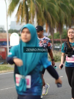 Runner Photo 4933990