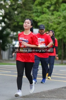 Runner Photo 49340