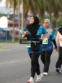 Runner Photo 4934126