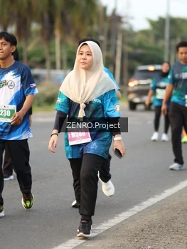 Runner Photo 4934187