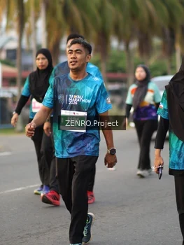 Runner Photo 4934195