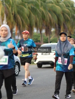 Runner Photo 4934618
