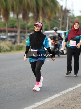 Runner Photo 4934627