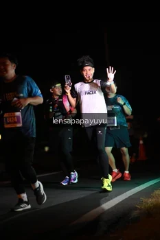 Runner Photo 4934655