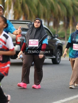 Runner Photo 4934709