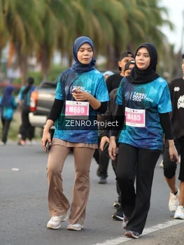 Runner Photo 4934725