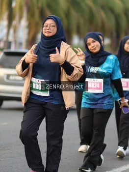 Runner Photo 4934756