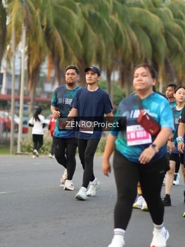Runner Photo 4934763