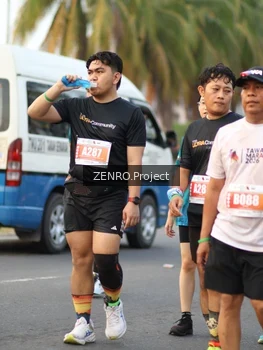 Runner Photo 4934767