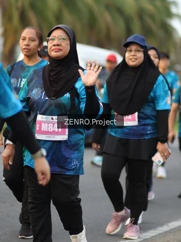 Runner Photo 4934777