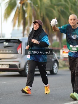 Runner Photo 4934849