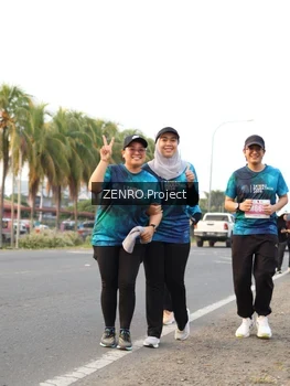 Runner Photo 4934916