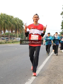 Runner Photo 4934919
