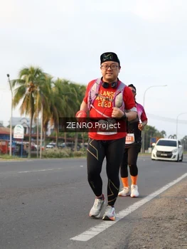Runner Photo 4934955