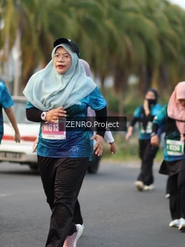 Runner Photo 4935160