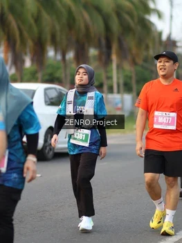 Runner Photo 4935214