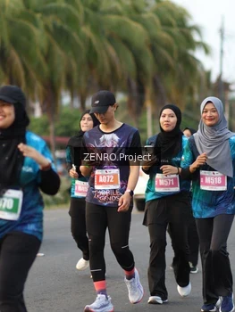 Runner Photo 4935235