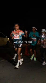 Runner Photo 4935898