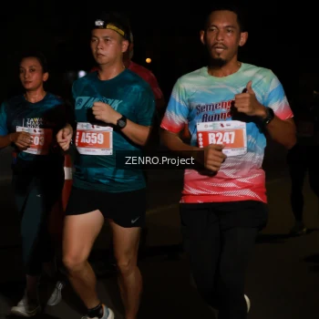 Runner Photo 4935903