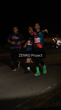 Runner Photo 4935965