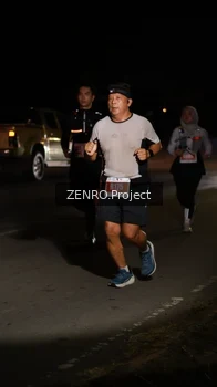 Runner Photo 4935994
