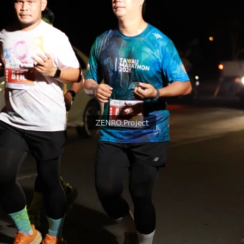 Runner Photo 4936035