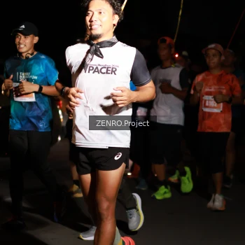 Runner Photo 4936060