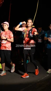 Runner Photo 4936083
