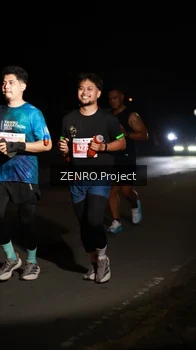 Runner Photo 4936115