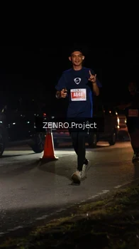 Runner Photo 4936182