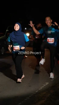 Runner Photo 4936273