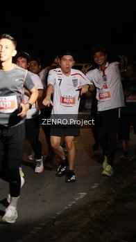 Runner Photo 4936275