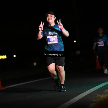 Runner Photo 4937982
