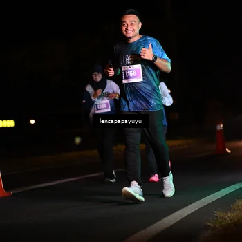 Runner Photo 4937998
