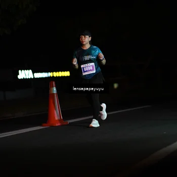 Runner Photo 4938451