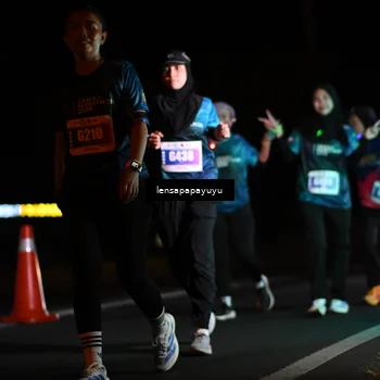 Runner Photo 4938573
