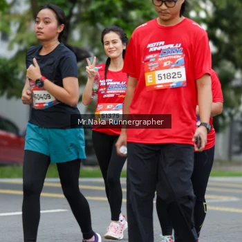 Runner Photo 49389