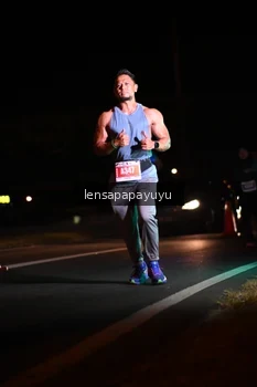Runner Photo 4939010