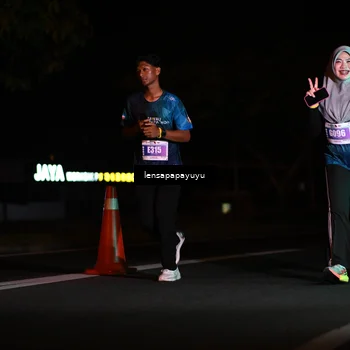Runner Photo 4939153