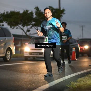 Runner Photo 4939396