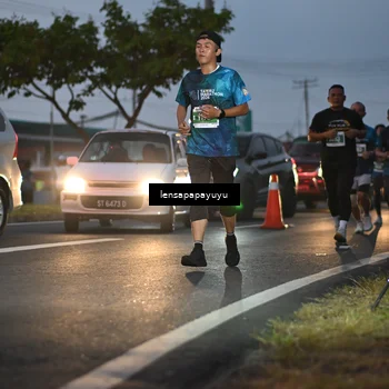 Runner Photo 4939426