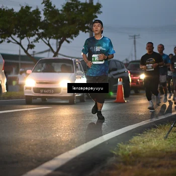 Runner Photo 4939434