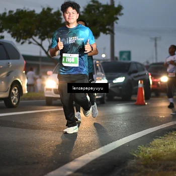 Runner Photo 4939459