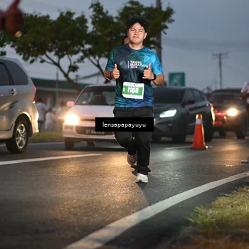 Runner Photo 4939469