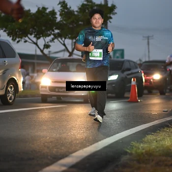 Runner Photo 4939473