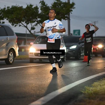Runner Photo 4939474