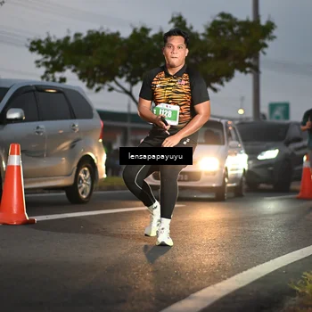 Runner Photo 4939542