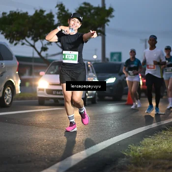 Runner Photo 4939592