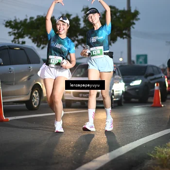 Runner Photo 4939624